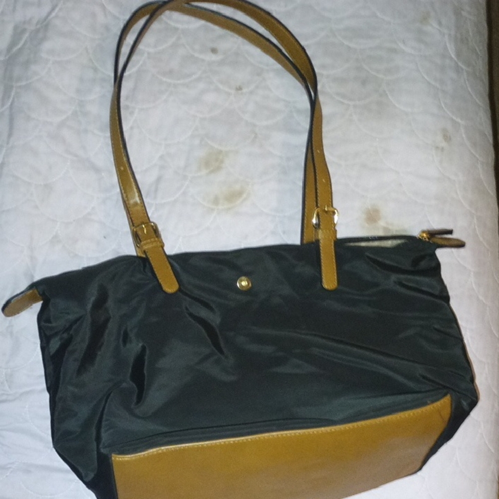 Stylish Black and Tan Satchel - CHARITY FOR THE HOMELESS (ME)